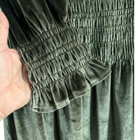 Kaari Blue Drop Waist Smocked Bodice Sage Green Velvet Knee Length Dress Medium - Picture 7 of 7